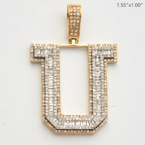 10KY 1.20CT BAGUETTE DIAMOND INITIAL PENDANT