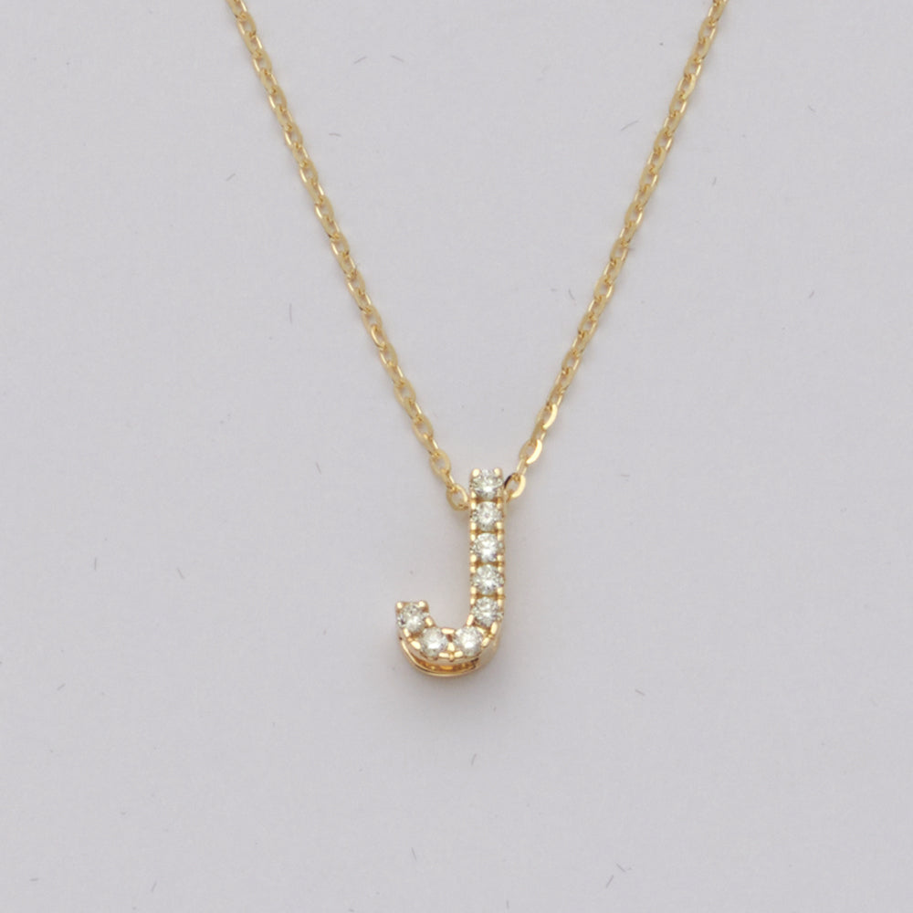 14KY 0.11CTW DIAMOND INITIAL NECKLACE